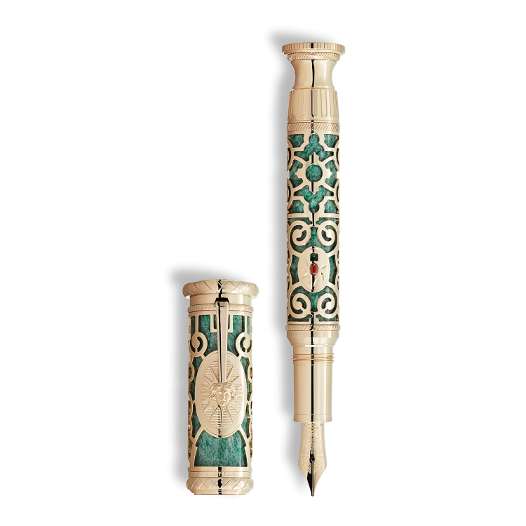 High Artistry A Journey through Ch&acirc;teau de Versailles Limited Edition&nbsp;195