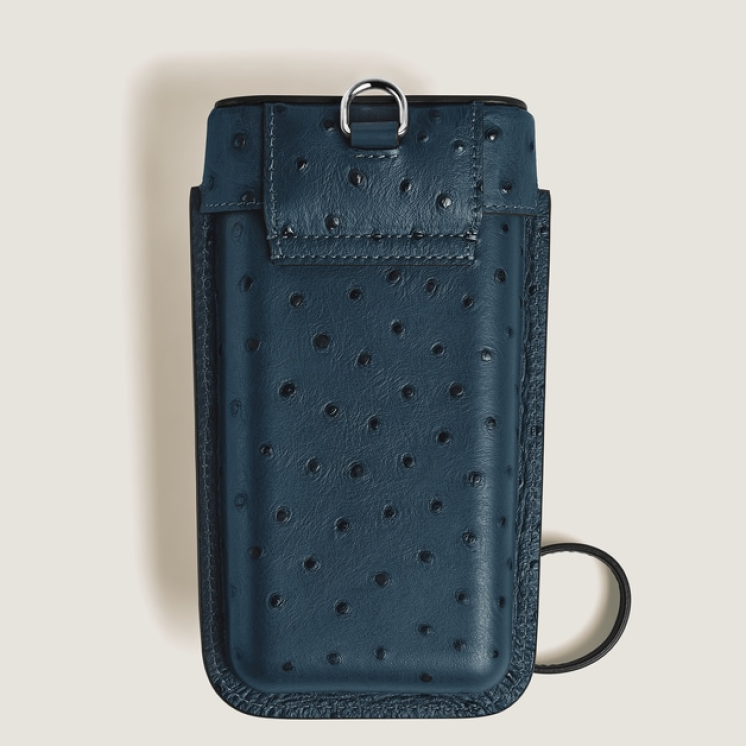 Étui Multifonction Plume avec Bandoulière en Cuir Embossé Autruche